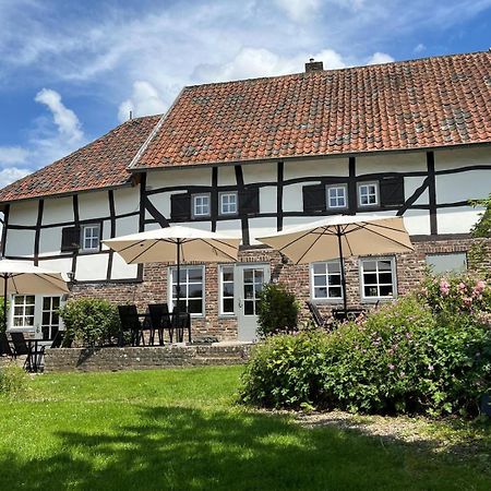 Vakantiewoningen 'Hoeve De Witte Olifant' Noorbeek Exterior foto